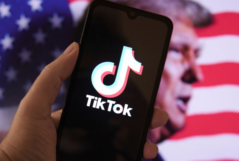 Larangan TikTok di Amerika: Intrik Politik, Strategi Kekuasaan, dan Peran Trump sebagai 'Penyelamat'