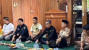 Baznas Kutim Salurkan Bantuan untuk Warga Miskin, Bupati Tegaskan Pentingnya Akurasi Data