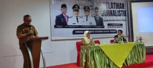Pemkab Kutim Gelar Pelatihan Jurnalistik untuk Meningkatkan Profesionalisme Perangkat Daerah dalam Penyampaian Informasi Publik